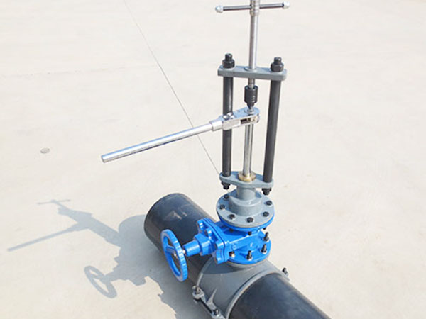 水鉆孔機(jī)怎么用？鉆孔機(jī)后面起火是什么原因？